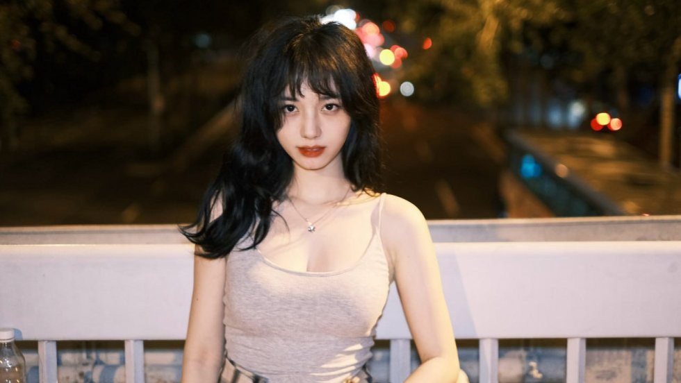 从心理层面解读包养关系中的信任与边界