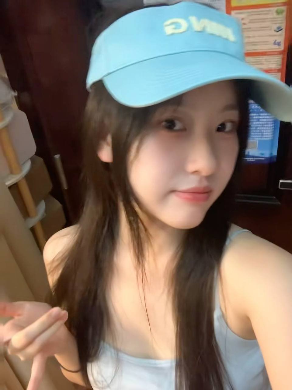 包养文化名词的起源与现代社会现象探讨